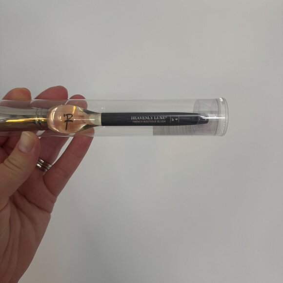 NEW It cosmetics Heavenly Luxe French Boutique Blush Makeup brush - Picture 4 of 4